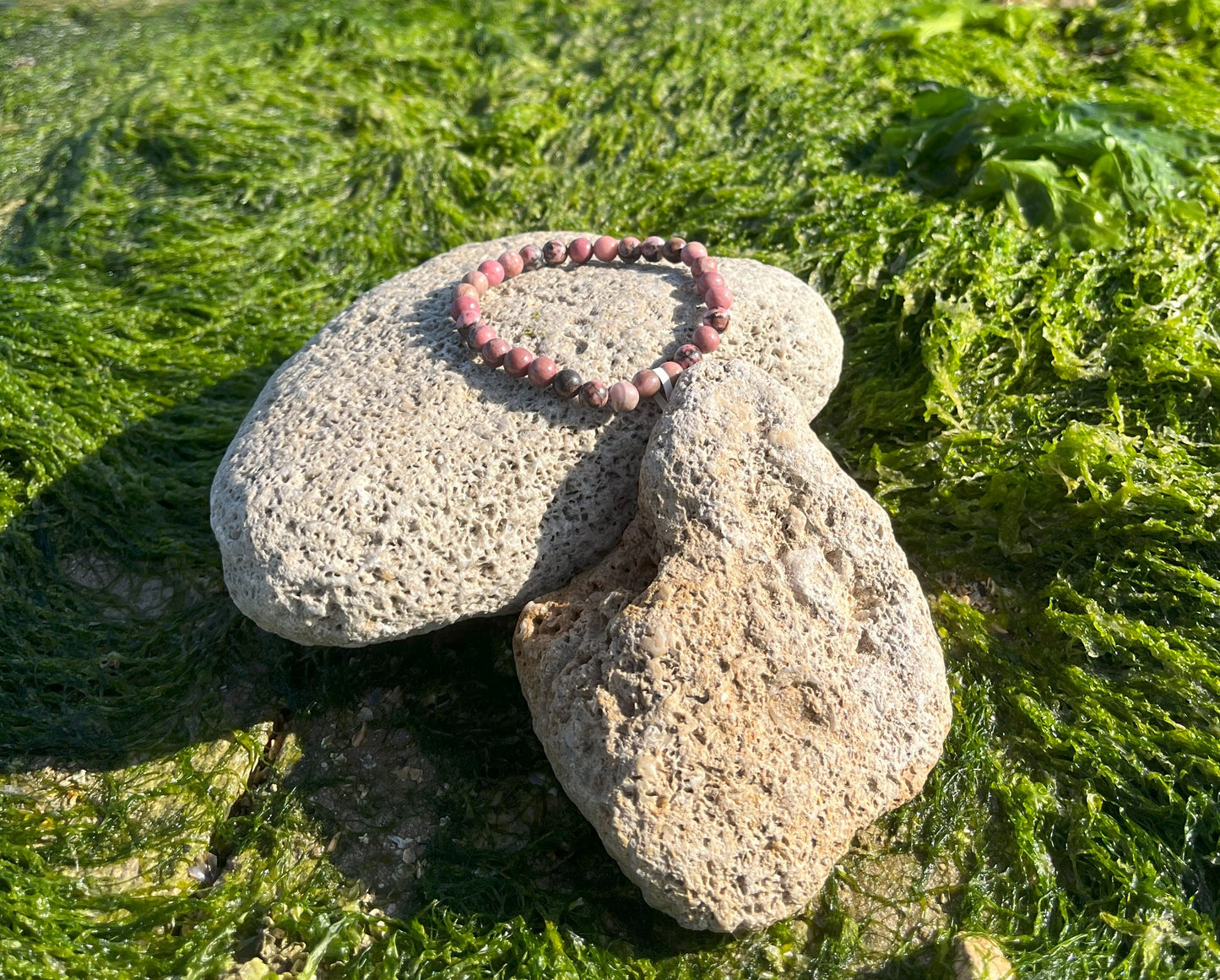 bracelet black line rhodonite