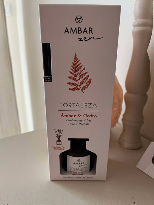 Parfum ambre et cedre